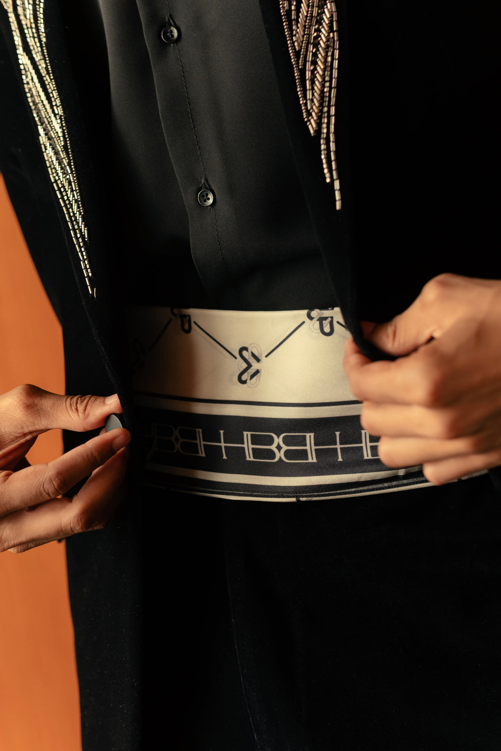 Emblem Wash Scarf White