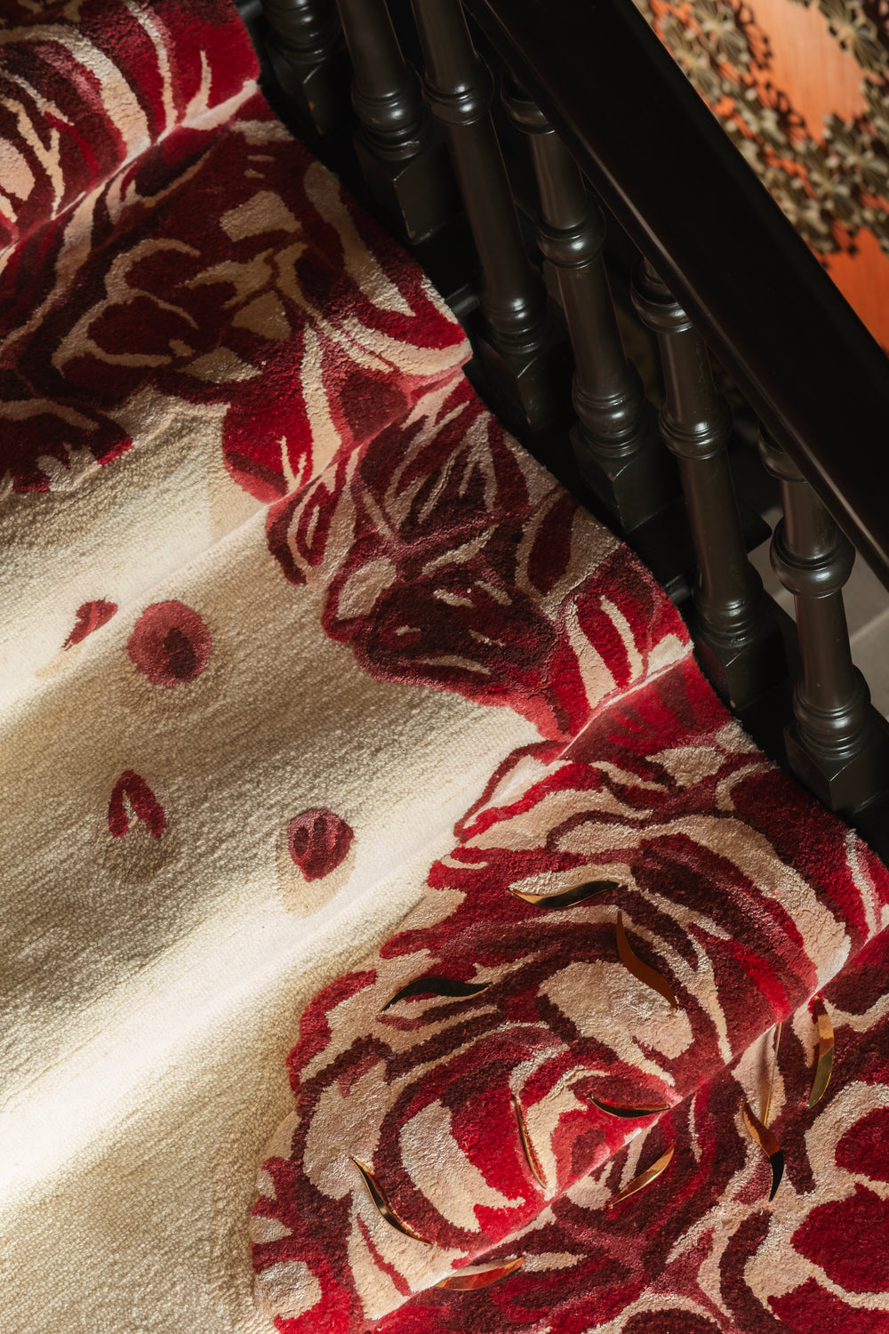 Gulabi Bakhtiar Carpet