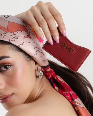 Concave Card Holder - Lip Red